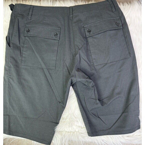 3 Pairs Gramercy Men’s Shorts 3 Different Styles New Size 36 - Picture 13 of 13